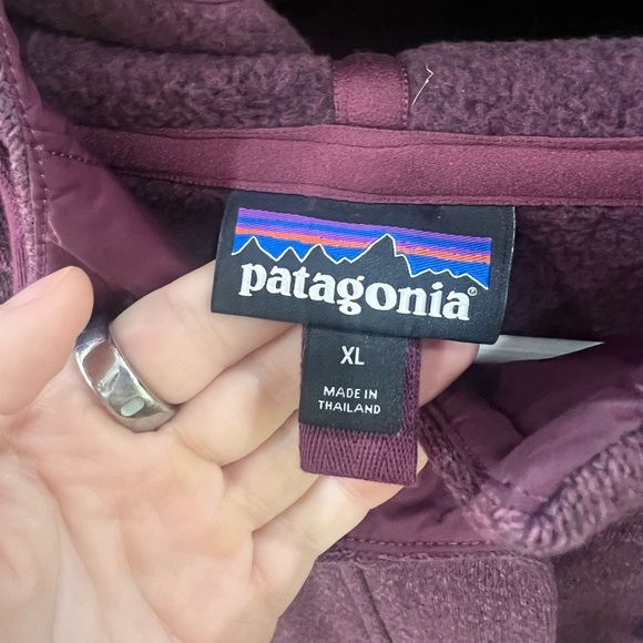 Patagonia Better than Sweater hooded jacket - Picture 3 of 3